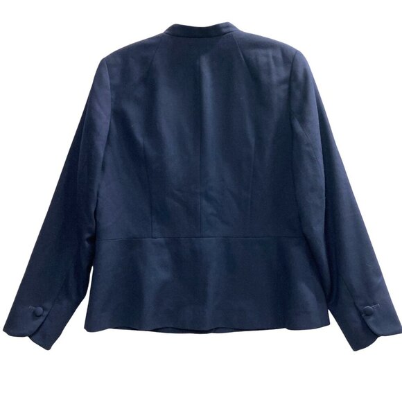 Vintage Pendleton Navy Blazer, Size 14,‎ Wool, Pockets, Professional, Business - Picture 6 of 8